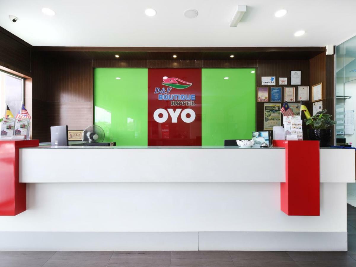 Oyo 498 D&F Boutique Hotel Senawang Seremban Exterior foto