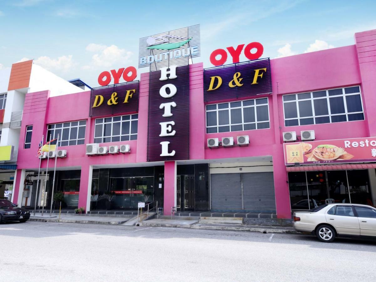 Oyo 498 D&F Boutique Hotel Senawang Seremban Exterior foto