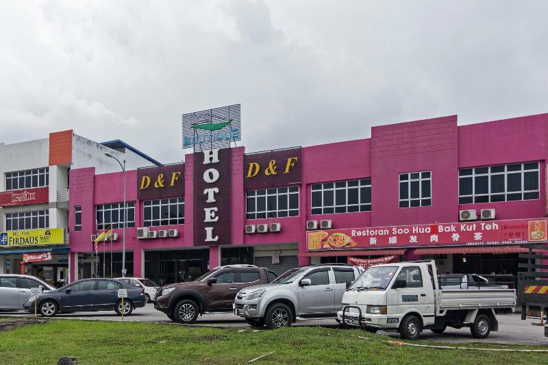 Oyo 498 D&F Boutique Hotel Senawang Seremban Exterior foto